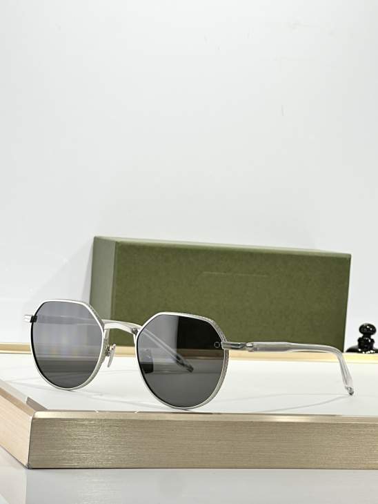Picture of Akoni Sunglasses _SKUfw73409245fw
